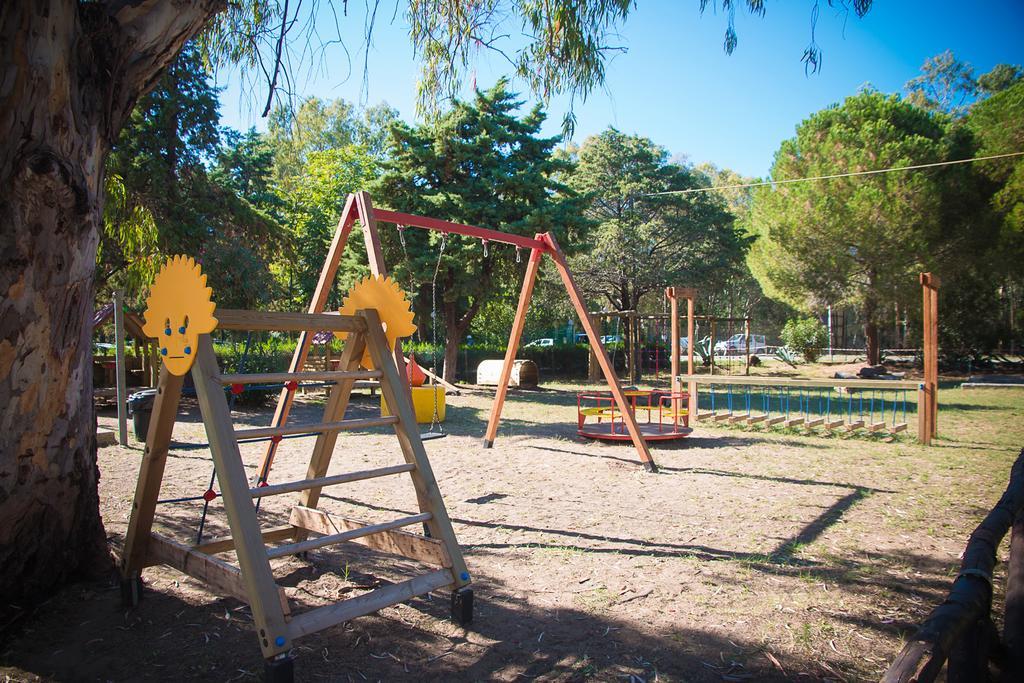Villaggio Camping Uria Foce Varano Buitenkant foto